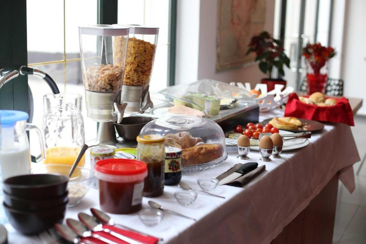 Hotel Rimini Tiranë Eksteriør bilde